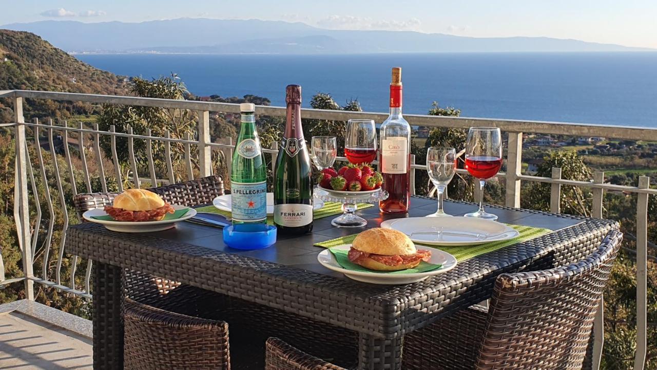 Naturamare Apartments - Piscina Idromassaggio Con Vista Mare Aperta Fino Alle Ore 22-00 Capo Vaticano Kültér fotó