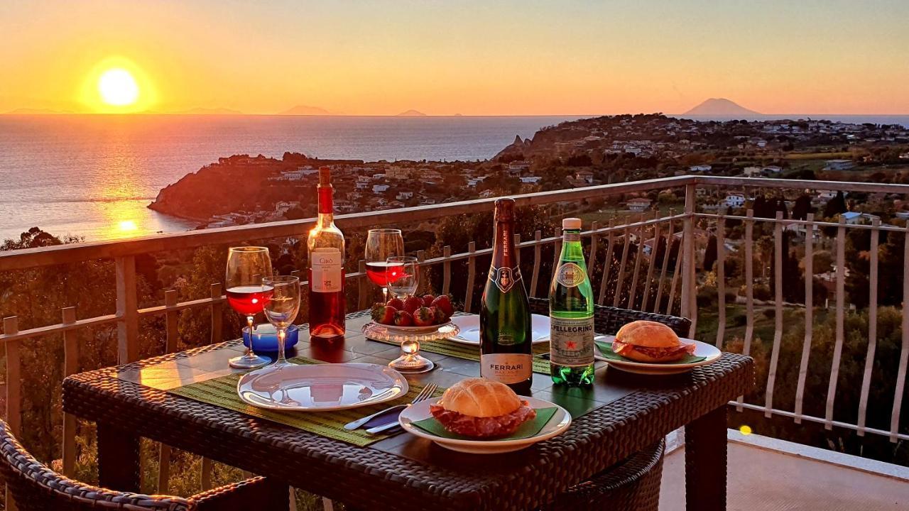 Naturamare Apartments - Piscina Idromassaggio Con Vista Mare Aperta Fino Alle Ore 22-00 Capo Vaticano Kültér fotó