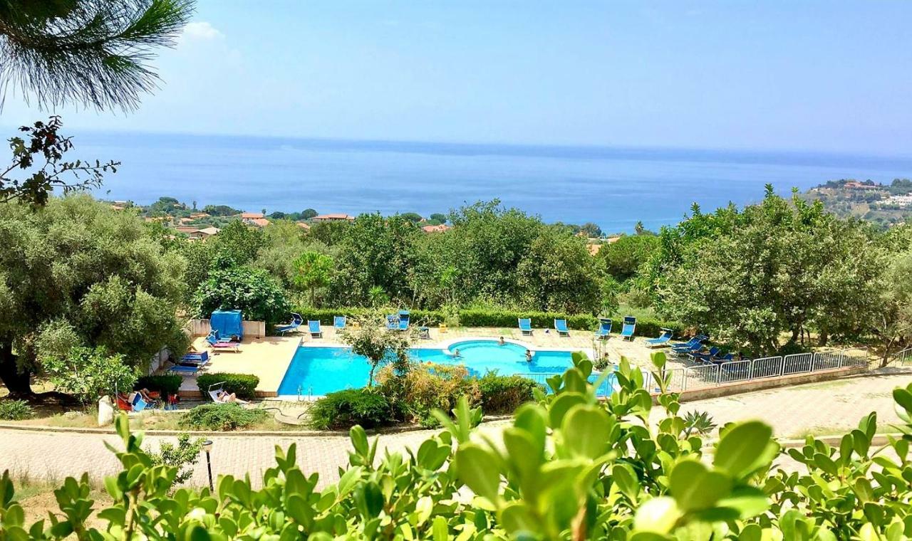 Naturamare Apartments - Piscina Idromassaggio Con Vista Mare Aperta Fino Alle Ore 22-00 Capo Vaticano Kültér fotó